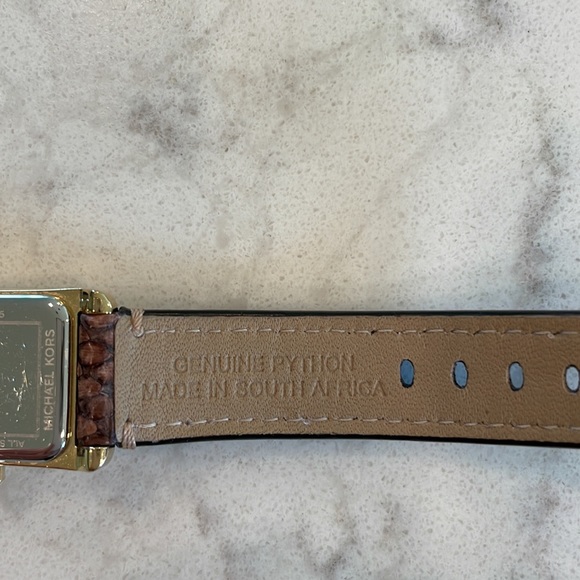 Michael Kors Taylor Python Watch - Picture 11 of 13